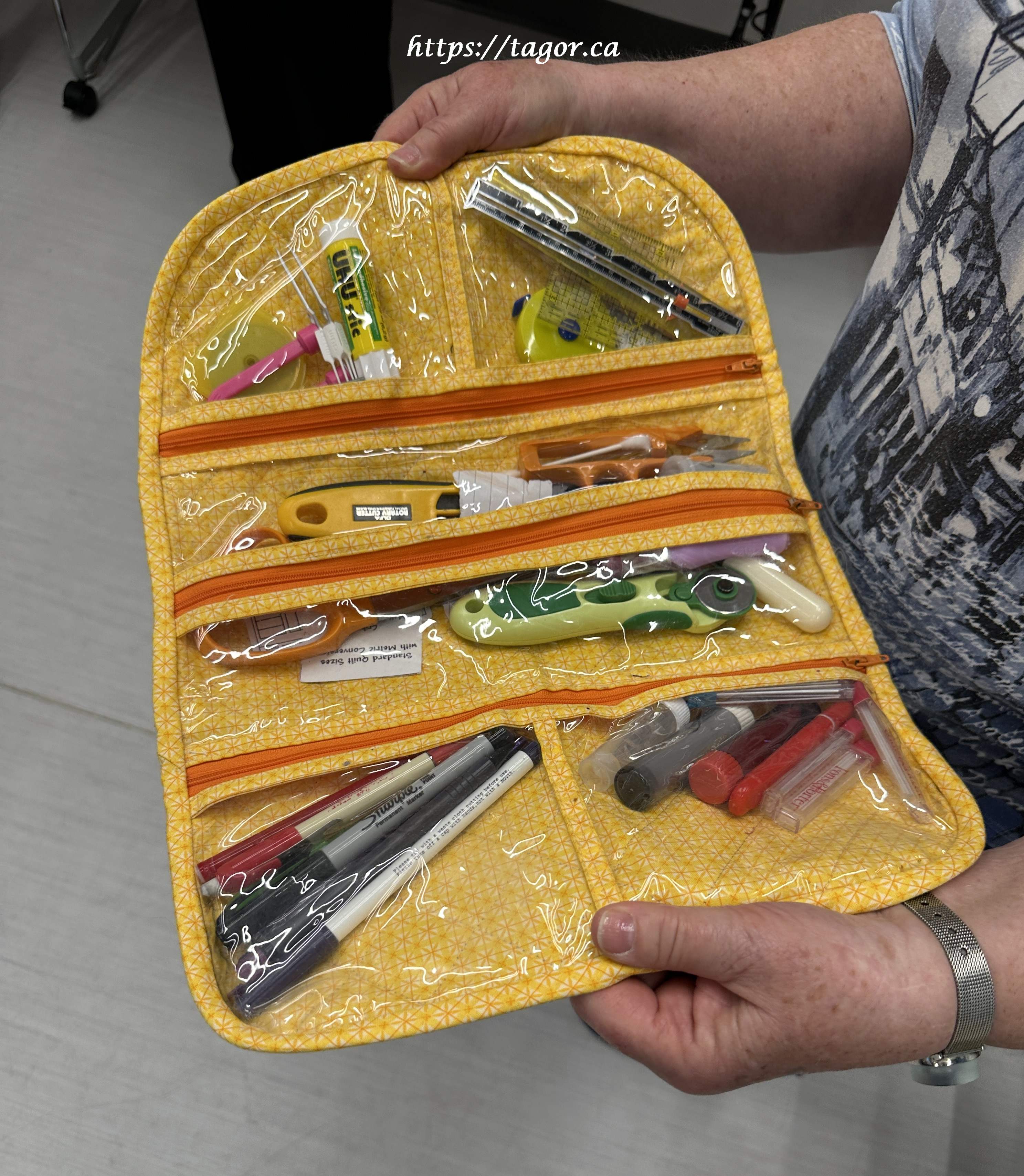 Lynda made a pocketed carryall for her sewing stuff.